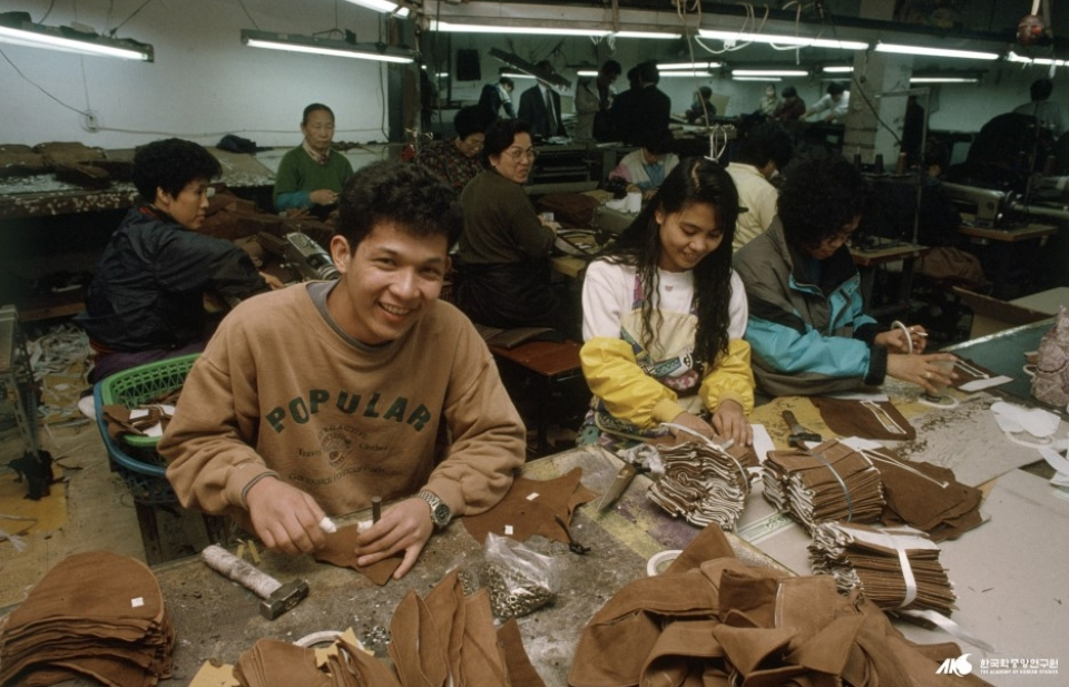 Số lao động nước ngoài làm việc tại Hàn Quốc tăng mạnh