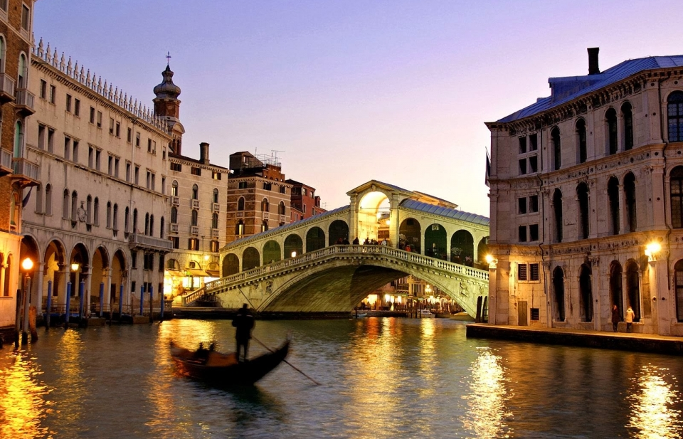 Một không gian Văn hóa Cà phê Việt ở Italy