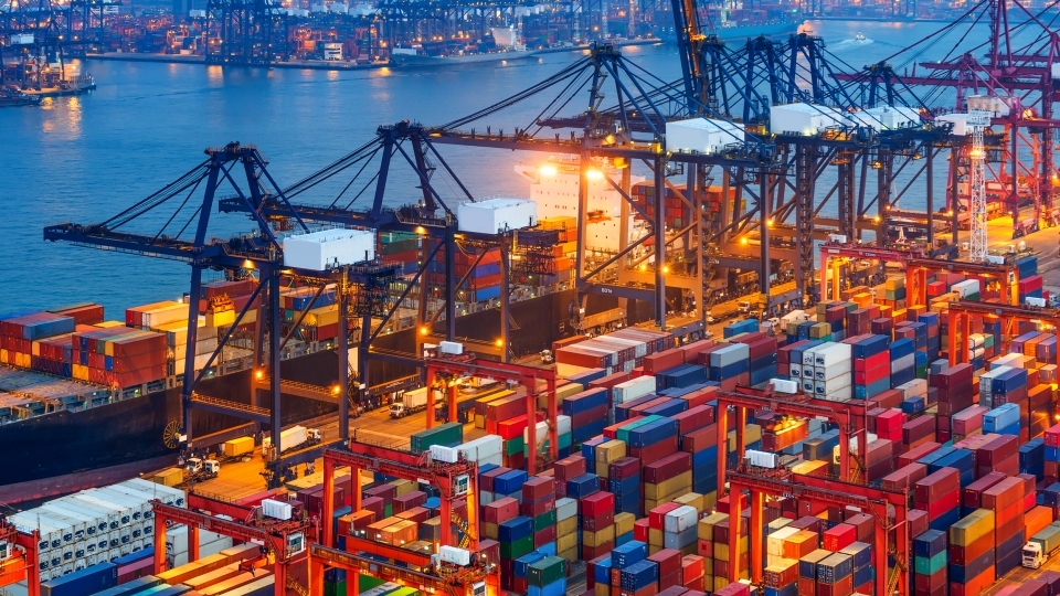 Nền kinh tế Đức đang lao đao bị 'đổ thêm dầu vào lửa', thuế quan của ông Trump không phải vấn đề duy nhất