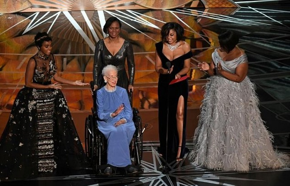 Lego vinh danh các “nữ anh hùng” của NASA