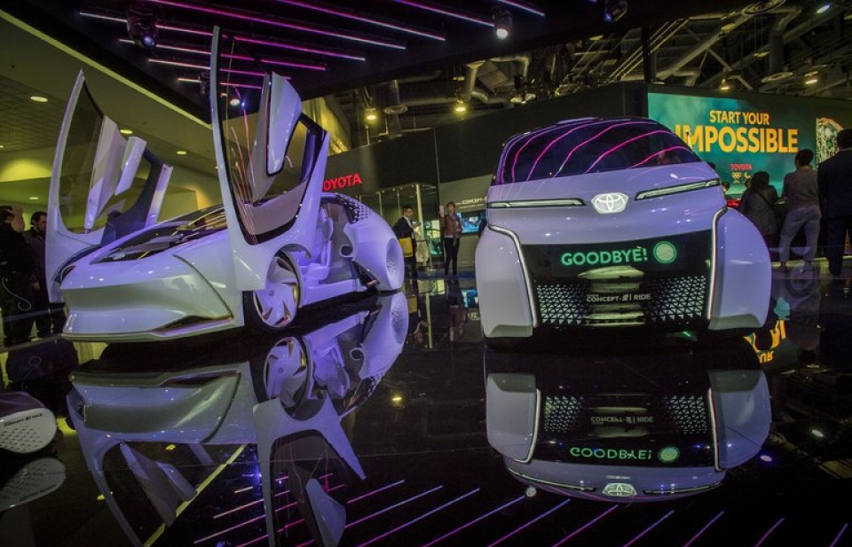 Sau tai nạn của Uber, Toyota dừng thử nghiệm xe tự lái