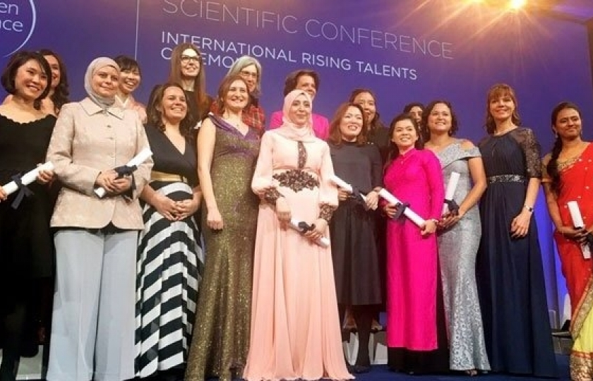 Nhà khoa học nữ Việt Nam nhận giải “Tài năng trẻ quốc tế” tại Paris