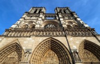 youtube gan chay nha tho duc ba paris voi vu khung bo 119