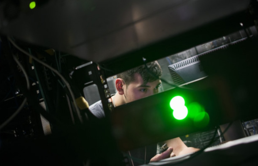 Vô tình chặn đứng một cuộc tấn công mạng chỉ với... 11 USD