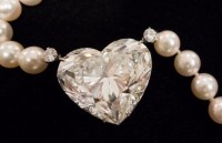 vien ngoc trai nuoc ngot lon nhat the gioi da co chu