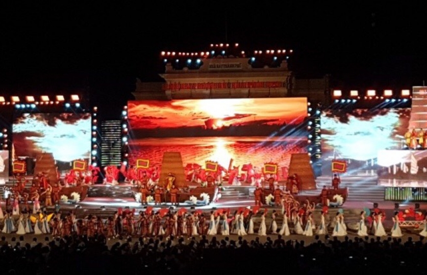 Khát vọng của người dân thành phố Hoa phượng đỏ