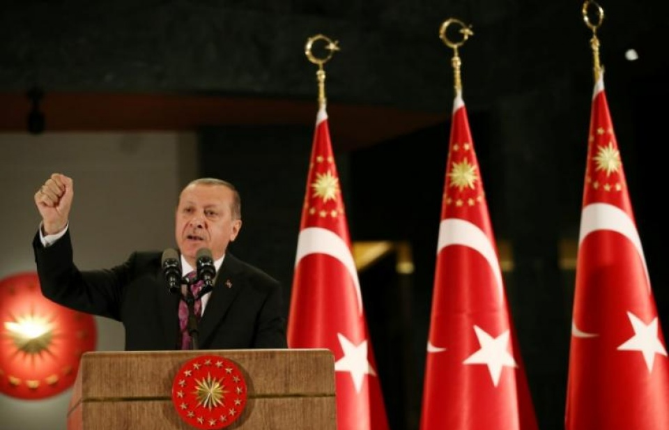 Thổ Nhĩ Kỳ triển khai binh sĩ và xe bọc thép tới căn cứ quân sự tại Qatar