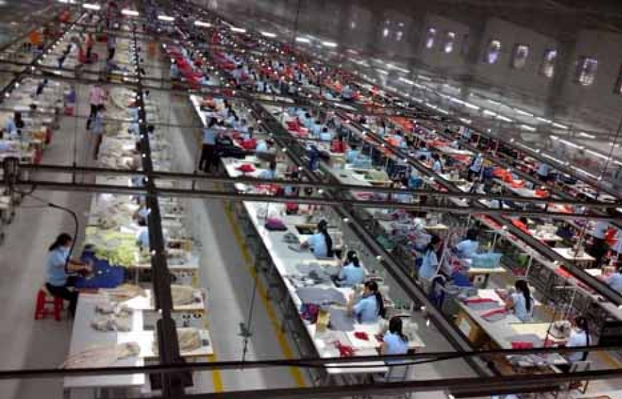 Malaysia bắt giữ hơn 1.000 lao động nước ngoài bất hợp pháp