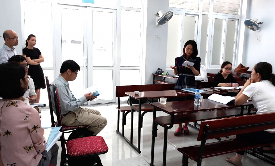 phien dich ngoai giao khong don gian la nghe chuyen ngu