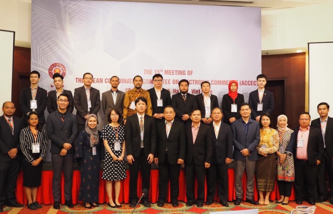 ASEAN tìm cách củng cố niềm tin trong thương mại điện tử