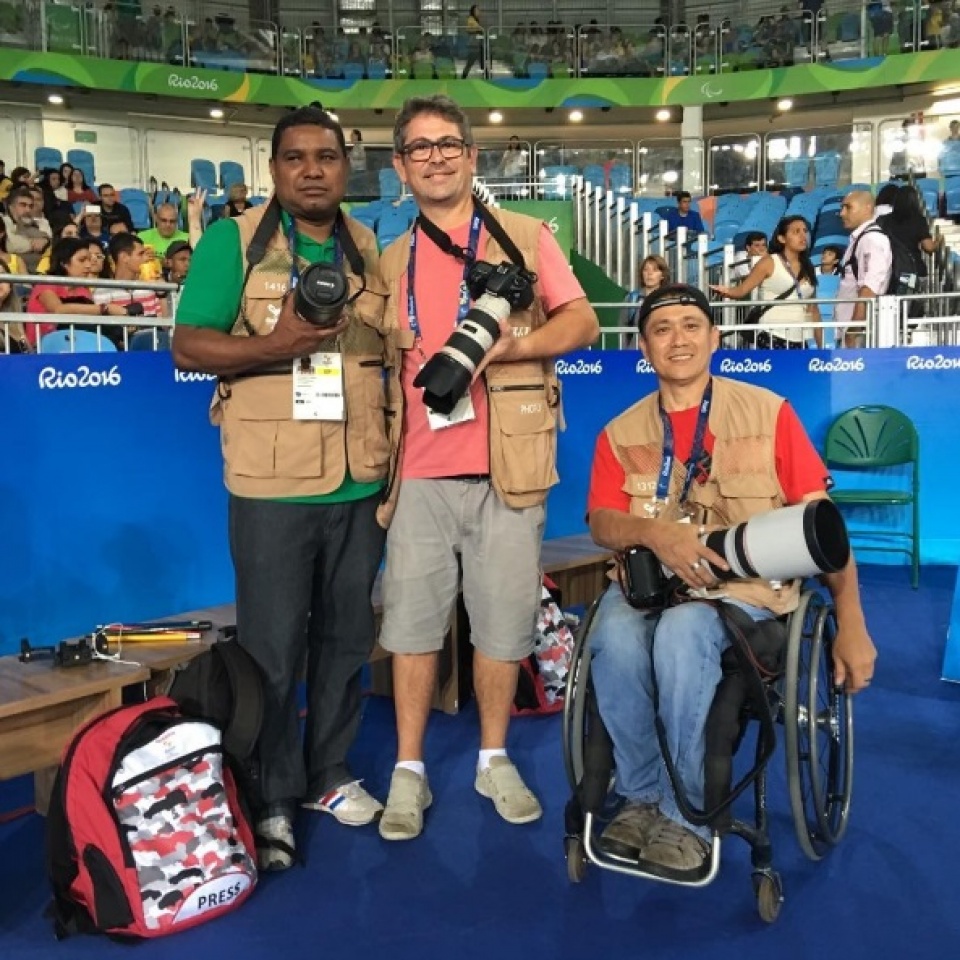 Nghị lực phi thường của nhiếp ảnh gia khiếm thị tại Paralympic Rio nghi luc phi thuong cua nhiep anh gia khiem thi tai paralympic rio