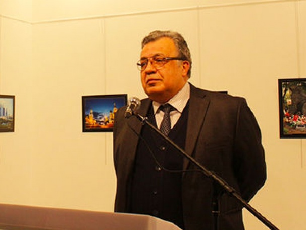 Đại sứ Nga tại Thổ Nhĩ Kỳ bị sát hại