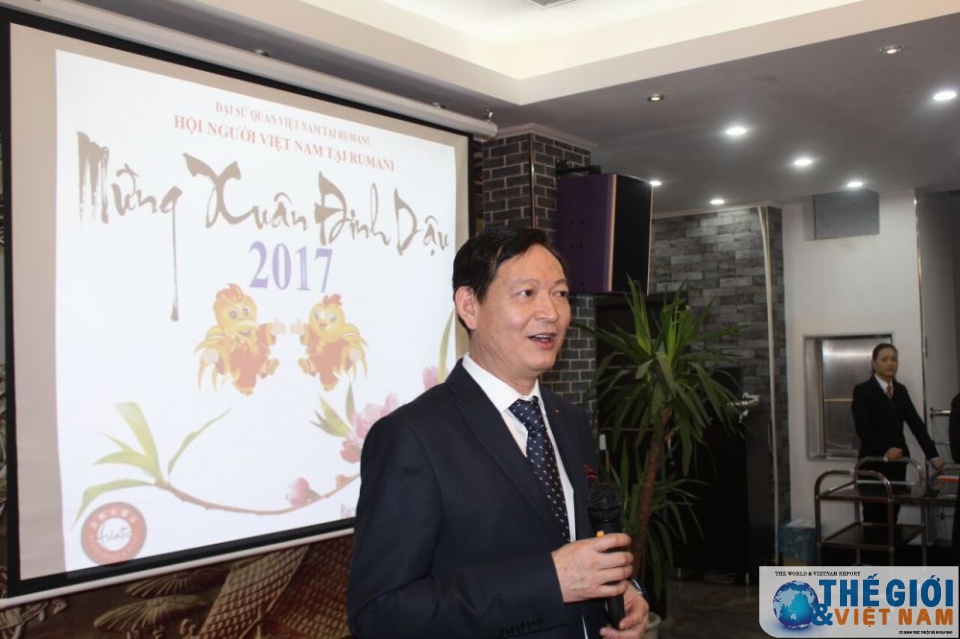 Tổ chức đón Tết mừng Xuân cho bà con cộng đồng tại  Romania