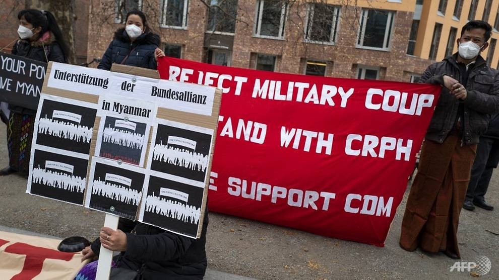 Sau vụ Đại sứ Myanmar tại Anh bị nhốt bên ngoài, kịch bản tương tự sẽ diễn ra tại Berlin?