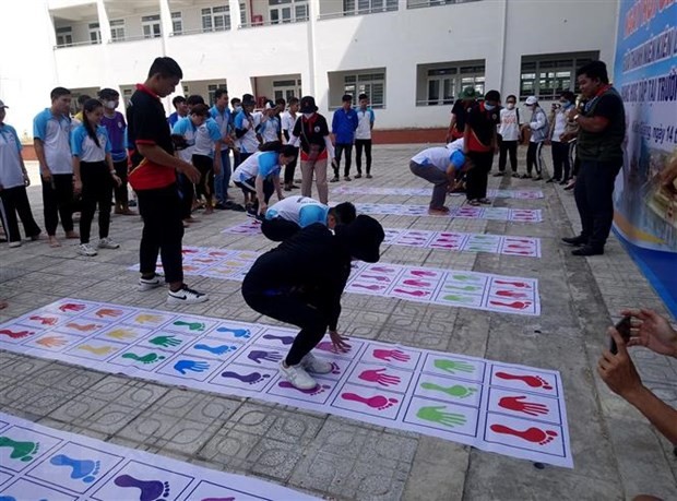 Giao lưu hữu nghị thanh niên Việt Nam-Lào-Campuchia nhân dịp Tết Chol Chnam Thmay