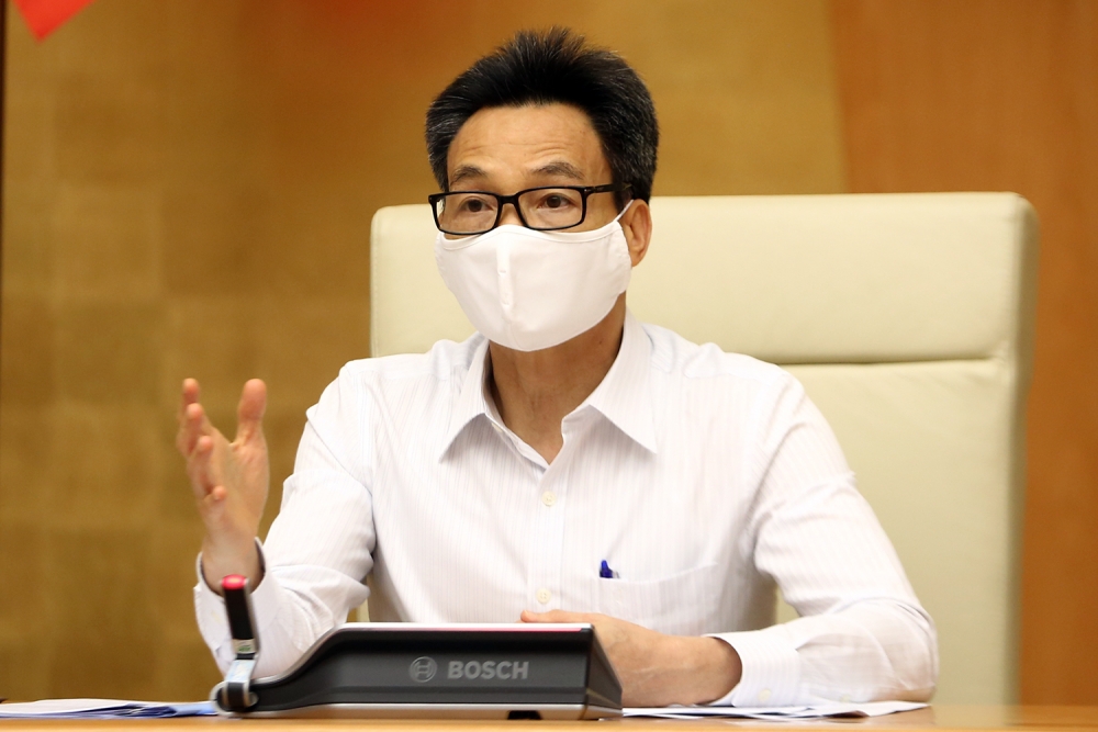 Phó Thủ tướng Vũ Đức Đam: Cảnh giác cao độ, sẵn sàng ‘trực chiến’ vì dịch bệnh Covid-19 đã ở trong cộng đồng