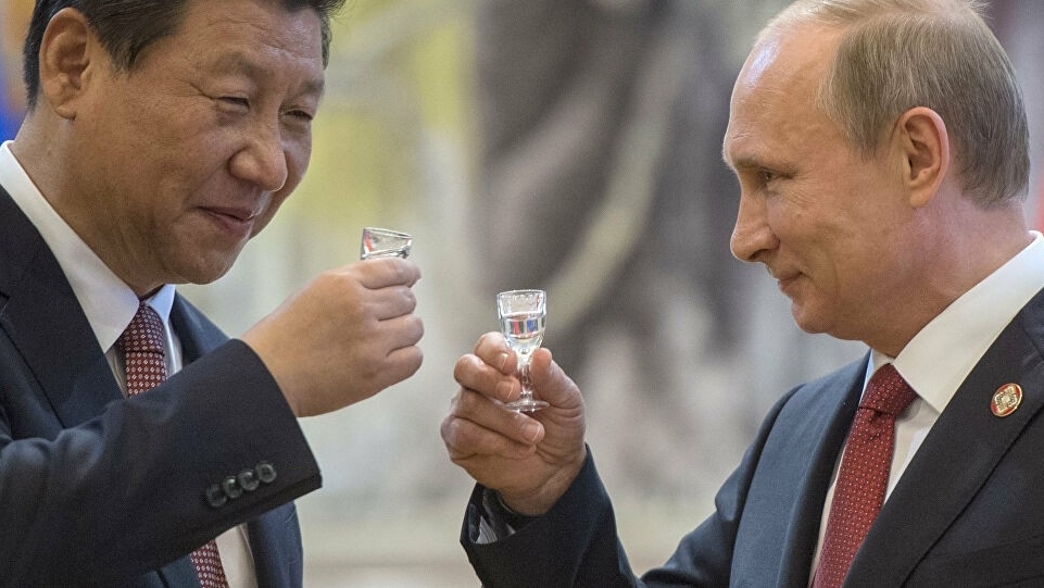 Nga-Trung: Quan hệ quyền lực kiểu mới