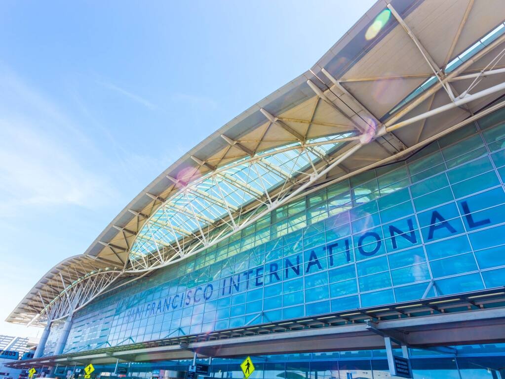 Mỹ: Sân bay San Francisco bị đe dọa đánh bom, phát hiện gói đồ khả nghi. (Nguồn: Shutterstock) Mỹ: Sân bay San Francisco bị đe dọa đánh bom, phát hiện gói đồ khả nghi. (Nguồn: Shutterstock)