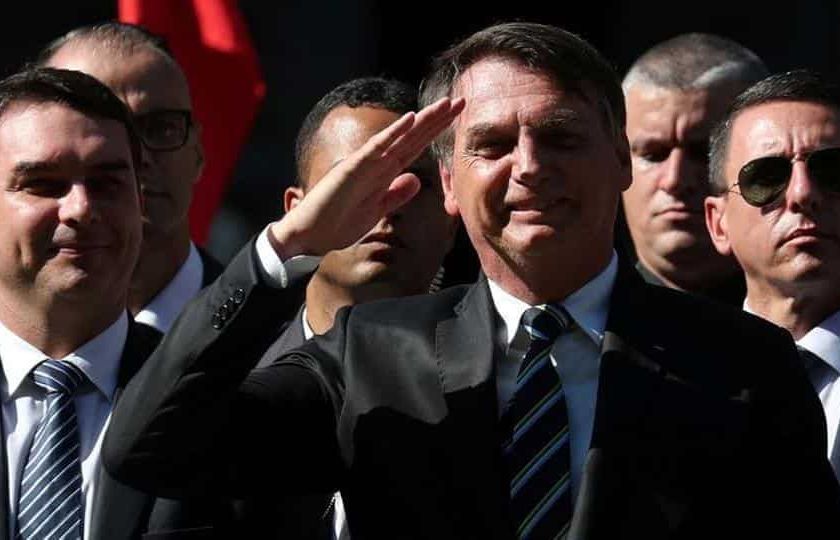 Thành viên thứ 4 trong gia đình Tổng thống Brazil mắc Covid-19