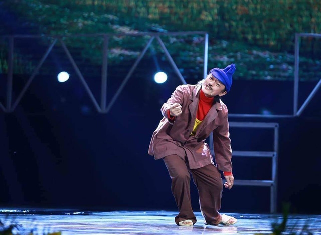 Lời cuối của nghệ sĩ Giang Còi: Những điều tốt đẹp nhất đang chờ chúng ta phía trước Lời cuối của nghệ sĩ Giang Còi: Những điều tốt đẹp nhất đang chờ chúng ta phía trước