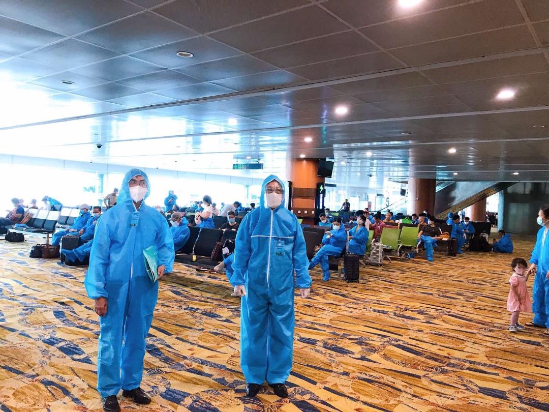 Chuyến bay chở 182 công dân Việt Nam từ Myanmar về nước an toàn Chuyến bay chở 182 công dân Việt Nam từ Myanmar về nước an toàn