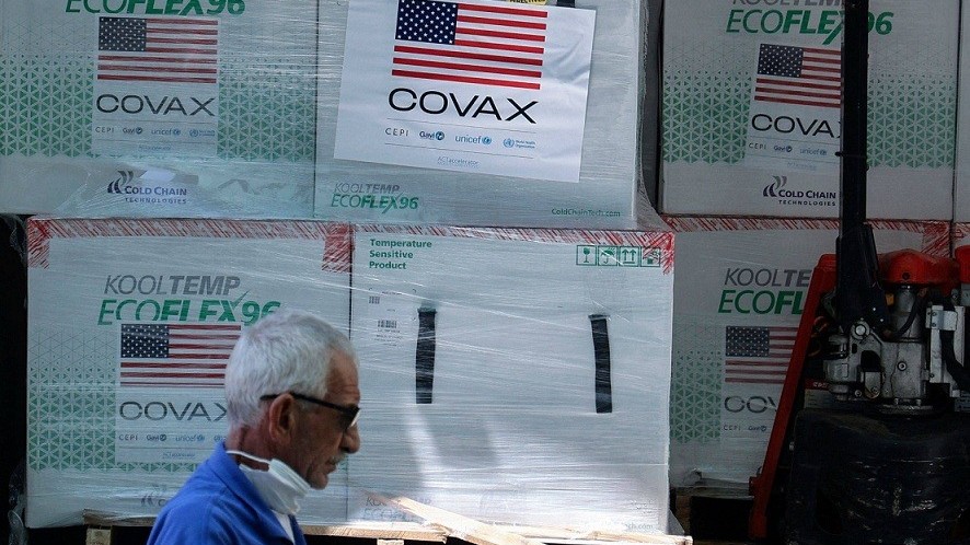 Sự thiếu hụt vaccine Covid-19 và hành động của các nước giàu