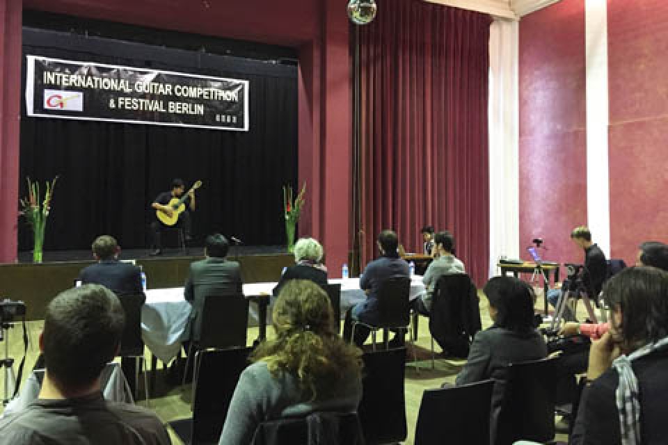 Thí sinh Việt Nam đoạt giải tại Cuộc thi guitar quốc tế Berlin 2016