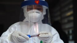 Báo Pháp nói về Covid-19 và 'ngoại lệ Việt Nam'