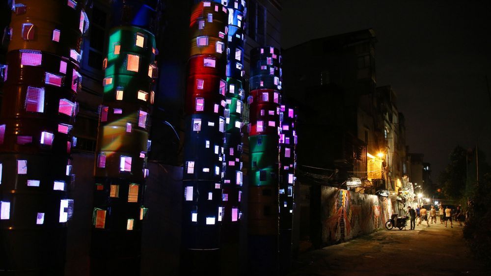 ‘Thành phố bên sông’ tỏa sáng lung linh trên sông Hồng