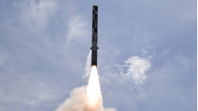 Ấn Độ thử thành công tên lửa hành trình siêu thanh BrahMos