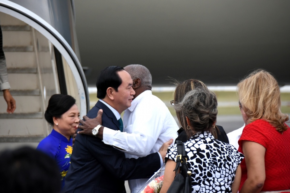 Tự hào về mối quan hệ đặc biệt, thủy chung, mẫu mực Việt Nam - Cuba tu hao ve moi quan he dac biet thuy chung mau muc viet nam cuba