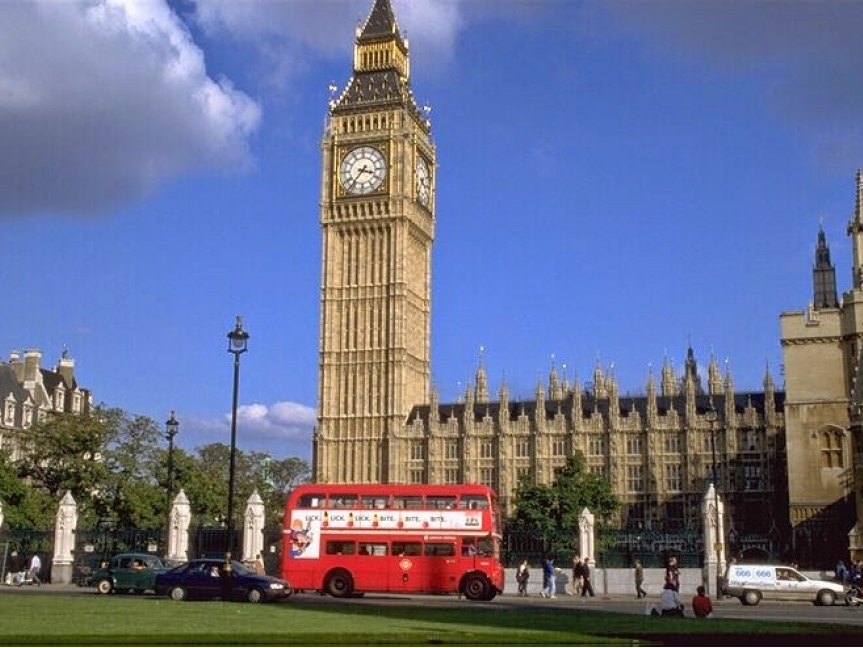 Cơ hội nhận học bổng Thạc sỹ ngành Kinh tế tại Anh