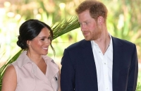 nhung buc anh than mat hiem hoi cua meghan markle va kate middleton