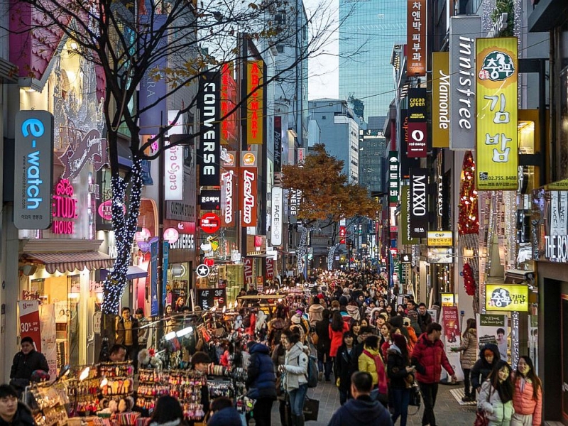 Xuất khẩu của Hàn Quốc 'bứt tốc' bất chấp diễn biến phức tạp của dịch bệnh