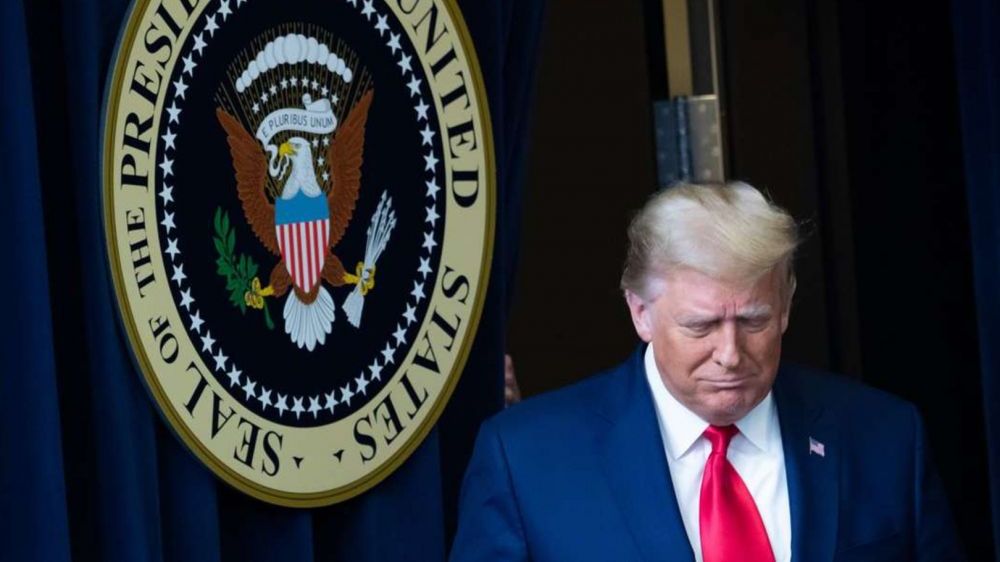 Những ngày cuối nhiệm sở, ông Trump lại nhận 'đòn đau' từ Quốc hội Mỹ