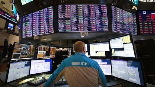 Giới đầu tư Phố Wall không kỳ vọng vào thị trường chứng khoán thời ông Joe Biden, lạc quan về Bitcoin