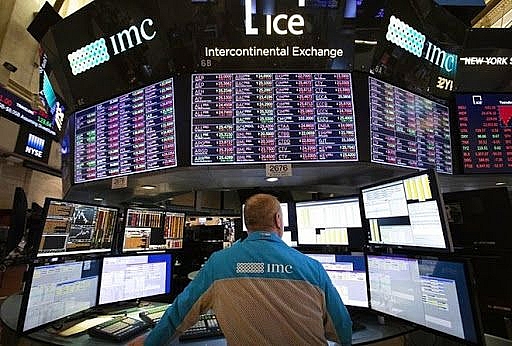 Giới đầu tư Phố Wall không kỳ vọng vào thị trường chứng khoán thời Biden; lạc quan về đồng Bitcoin Giới đầu tư Phố Wall không kỳ vọng vào thị trường chứng khoán thời ông Joe Biden, lạc quan về Bitcoin