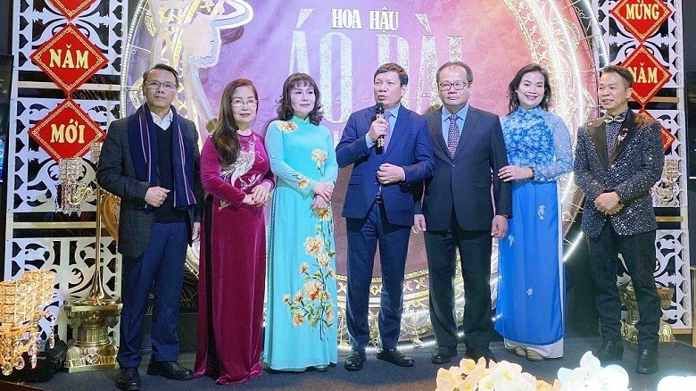 Lan tỏa tình yêu thương và gắn kết người Việt tại châu Âu