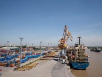 nha dau tu ngoai ngay cang quan tam den nganh ban le viet nam