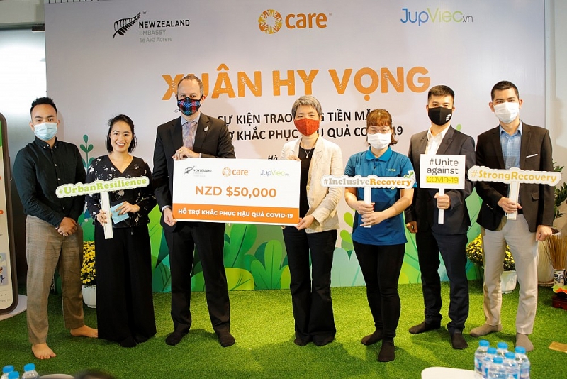 350 lao động giúp việc nữ được hỗ trợ tài chính để phục hồi hậu Covid-19 350 lao động giúp việc nữ được hỗ trợ tài chính để phục hồi hậu Covid-19