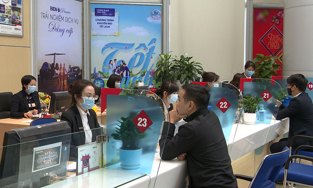 Huy động tiền gửi không kỳ hạn của các ngân hàng: Liên tiếp soán ngôi Huy động tiền gửi không kỳ hạn của các ngân hàng: Liên tiếp soán ngôi