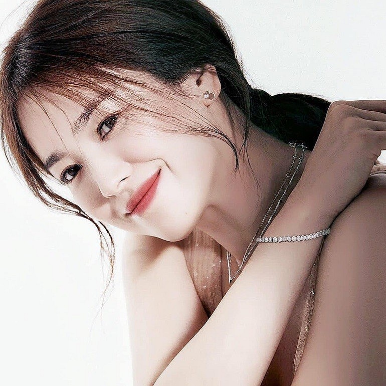 Bí quyết sở hữu làn da 'không tì vết' của các 'chị đẹp' nổi tiếng Hàn Quốc