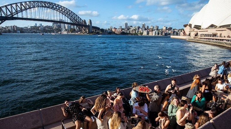 Quyết sống chung an toàn với Covid-19, Australia mở cửa trở lại với du khách quốc tế từ 21/2