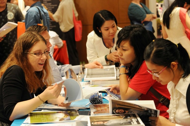 Hơn 50 chương trình học bổng hấp dẫn từ Vương quốc Anh