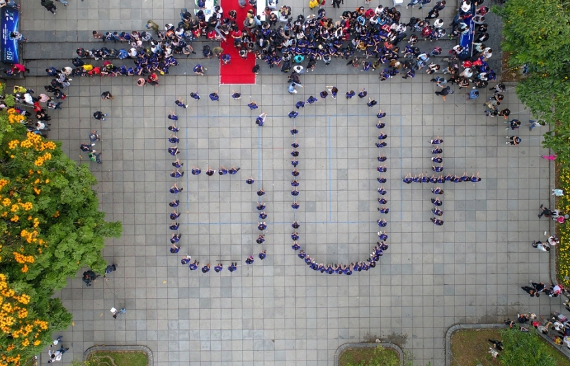 Khởi động Chiến dịch Giờ Trái đất 2018