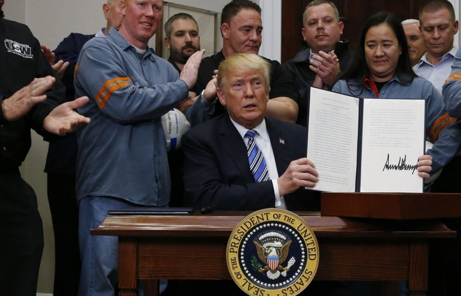 Doanh nghiệp Hàn Quốc lo ngại phải "gánh" thêm thuế thép của Mỹ