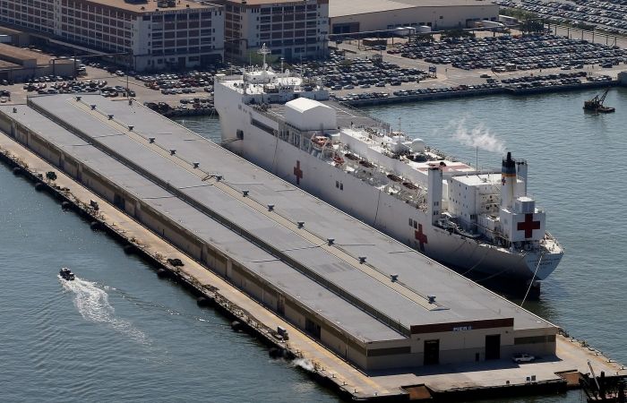 Dịch Covid-19: Mỹ điều siêu tàu bệnh viện đến New York ứng phó với dịch bệnh