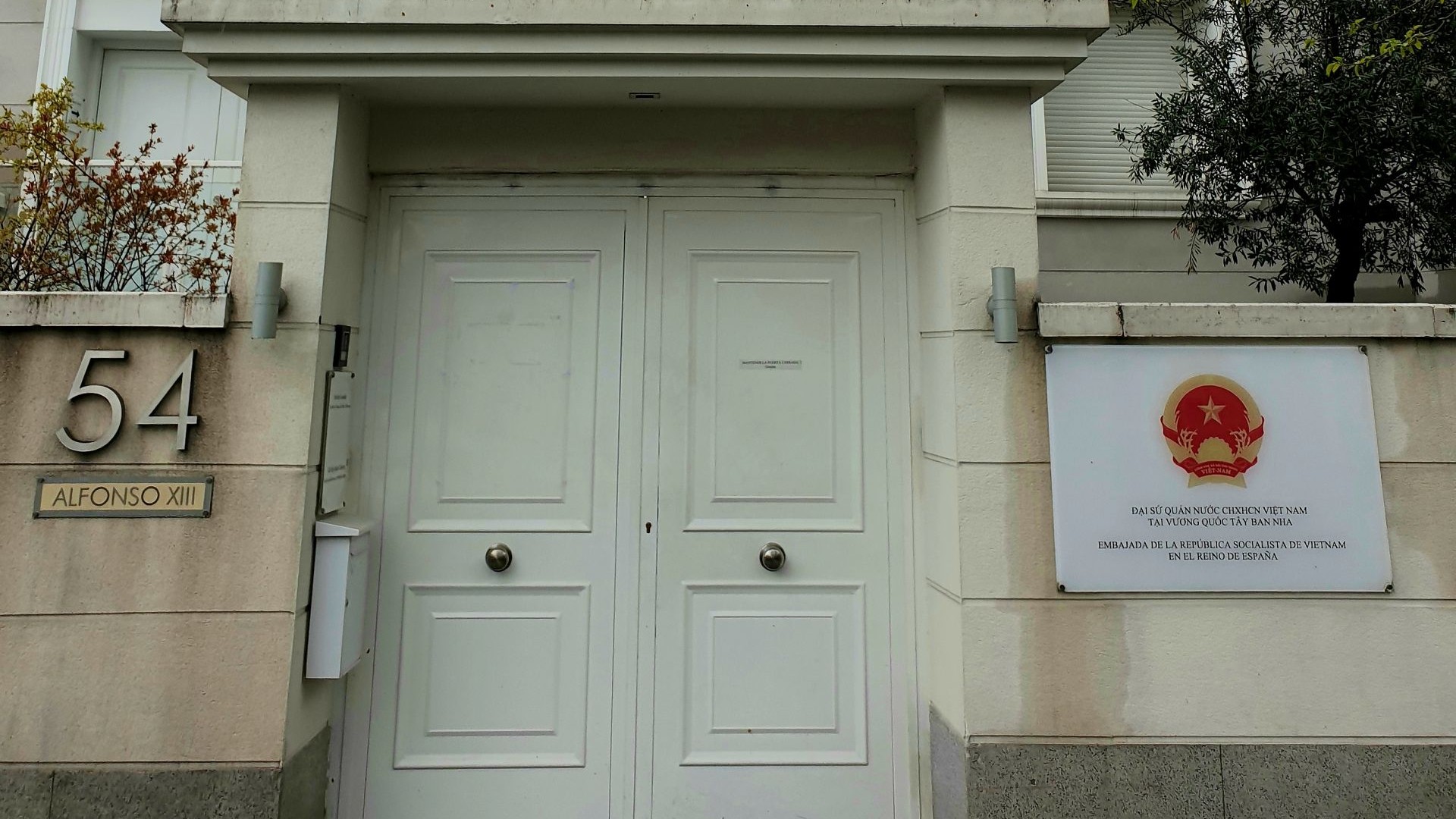 Thông tin về 2 công dân Việt Nam bị bắt giữ tại Tây Ban Nha