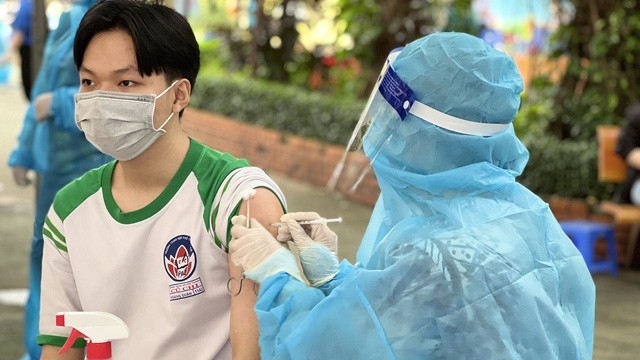 Covid-19 tối 22/3: Số ca mới tiếp tục giảm, còn 130.735; tăng cao nhất tại Cao Bằng, Lâm Đồng, Hải Dương; bổ sung hơn 118.400 F0