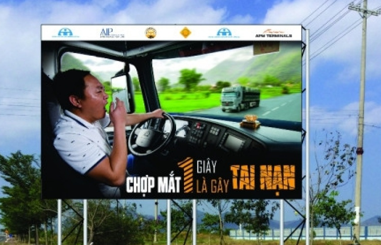 Tăng cường cảnh báo nguy cơ mệt mỏi, buồn ngủ khi lái xe